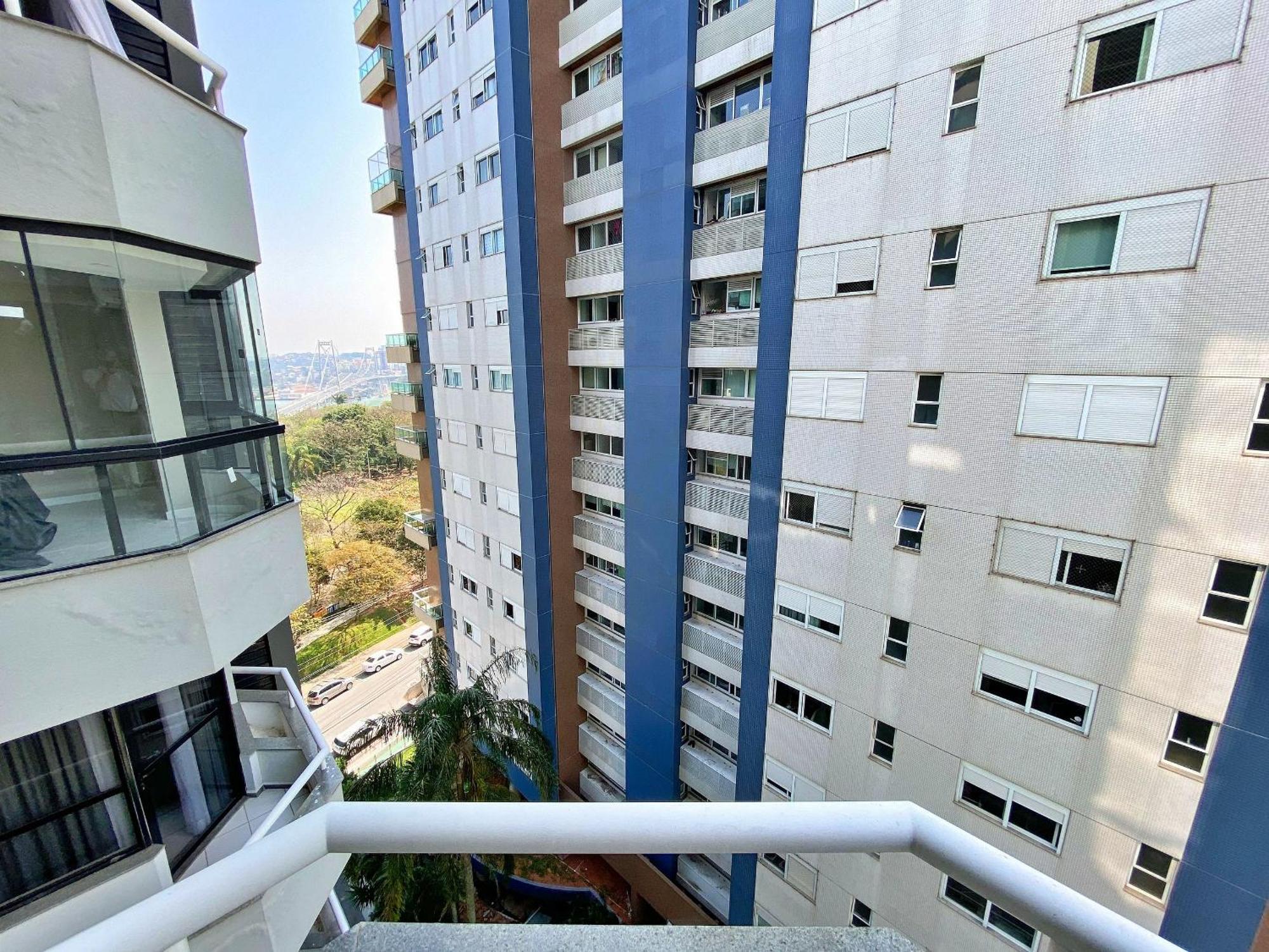 Central Park Flat Residence - Home Time ฟลอเรียนอโปลิส ภายนอก รูปภาพ
